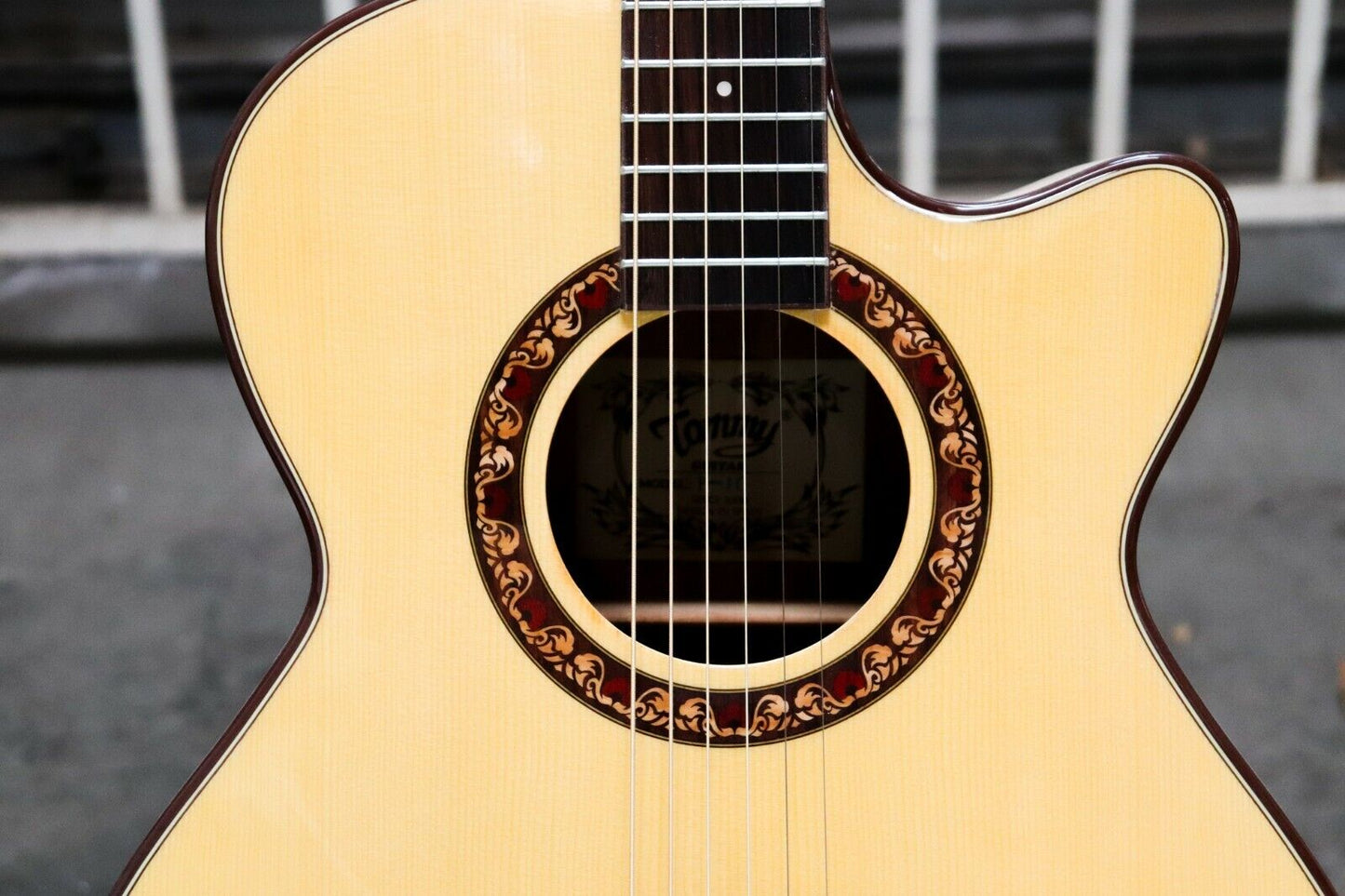 40" Beginner OM Acoustic Guitar With Laminated Spruce Top Model No F-1C