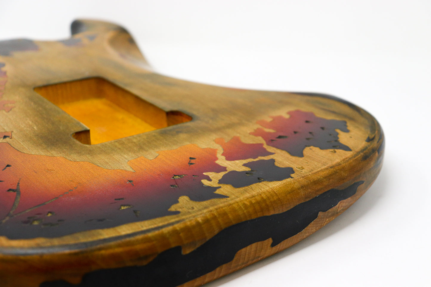 AE Guitars® S-Style Alder Replacement Guitar Body Relic Nitro Top Sunburst